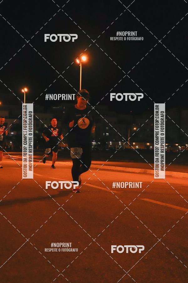 Buy your photos of the event1 Corrida Noturna Super 17 - Etapa Mogi das Cruzes on Fotop