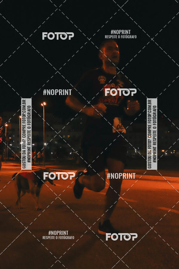 Buy your photos of the event1 Corrida Noturna Super 17 - Etapa Mogi das Cruzes on Fotop