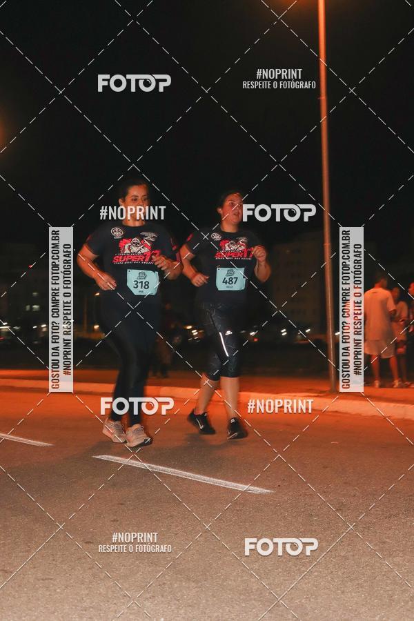 Buy your photos of the event1 Corrida Noturna Super 17 - Etapa Mogi das Cruzes on Fotop