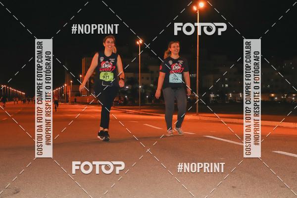 Buy your photos of the event1 Corrida Noturna Super 17 - Etapa Mogi das Cruzes on Fotop