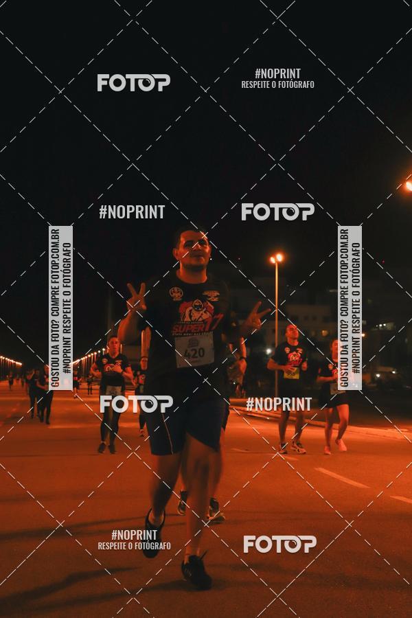 Buy your photos of the event1 Corrida Noturna Super 17 - Etapa Mogi das Cruzes on Fotop
