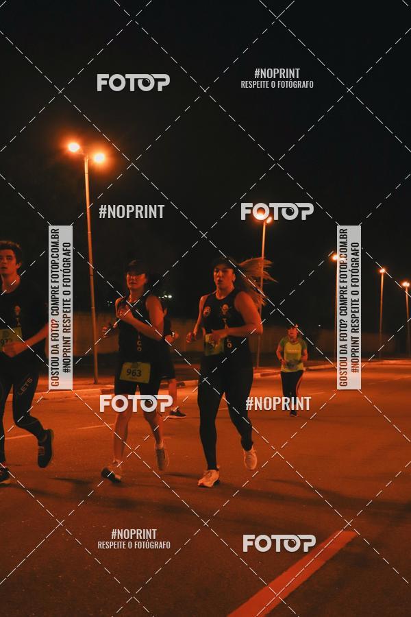 Buy your photos of the event1 Corrida Noturna Super 17 - Etapa Mogi das Cruzes on Fotop