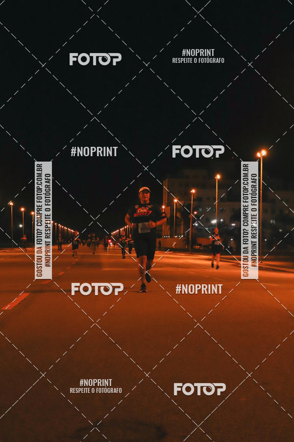 Buy your photos of the event1 Corrida Noturna Super 17 - Etapa Mogi das Cruzes on Fotop