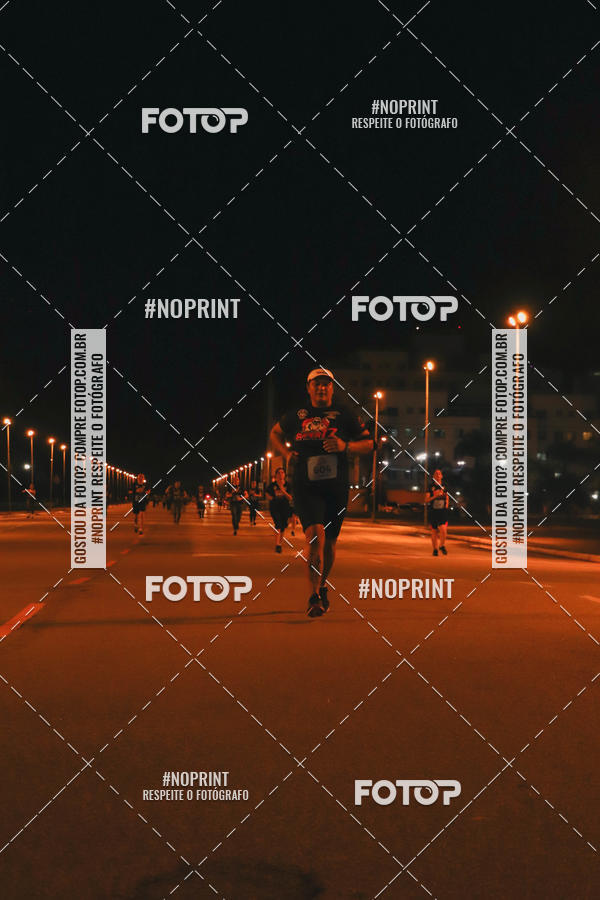 Buy your photos of the event1 Corrida Noturna Super 17 - Etapa Mogi das Cruzes on Fotop
