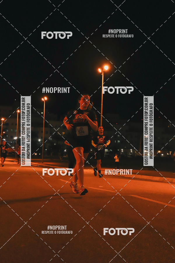 Buy your photos of the event1 Corrida Noturna Super 17 - Etapa Mogi das Cruzes on Fotop