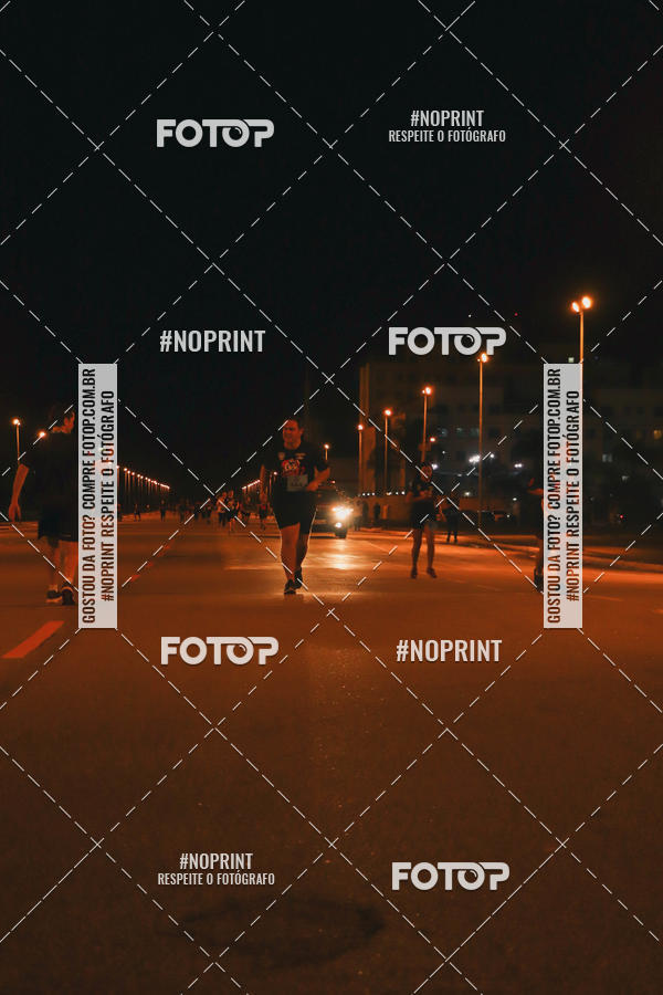 Buy your photos of the event1 Corrida Noturna Super 17 - Etapa Mogi das Cruzes on Fotop