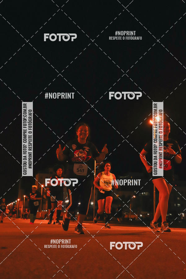 Buy your photos of the event1 Corrida Noturna Super 17 - Etapa Mogi das Cruzes on Fotop