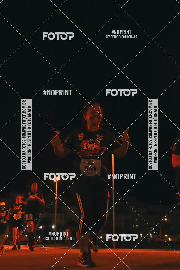 Buy your photos of the event1 Corrida Noturna Super 17 - Etapa Mogi das Cruzes on Fotop