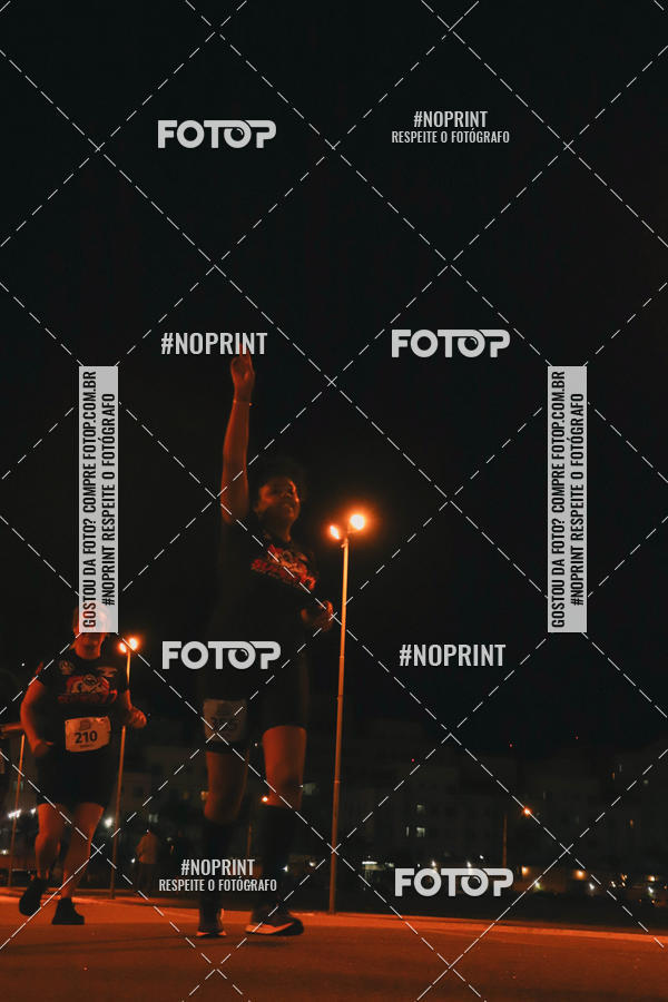 Buy your photos of the event1 Corrida Noturna Super 17 - Etapa Mogi das Cruzes on Fotop