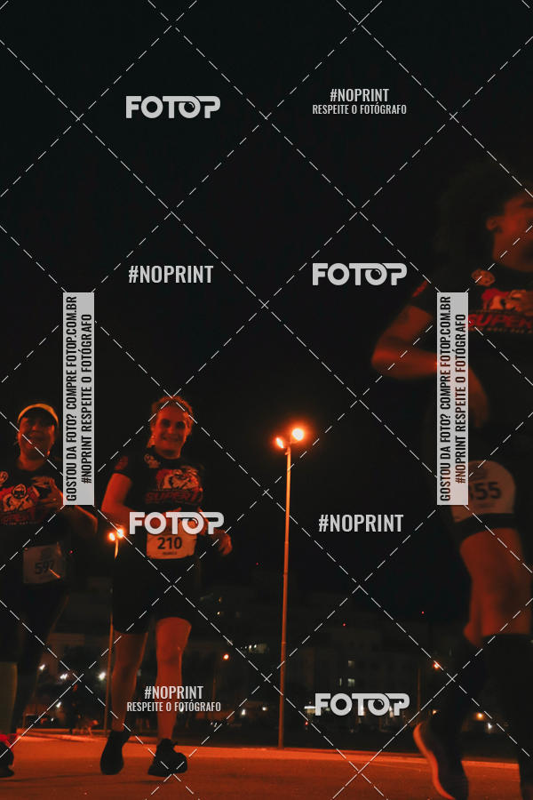 Buy your photos of the event1 Corrida Noturna Super 17 - Etapa Mogi das Cruzes on Fotop