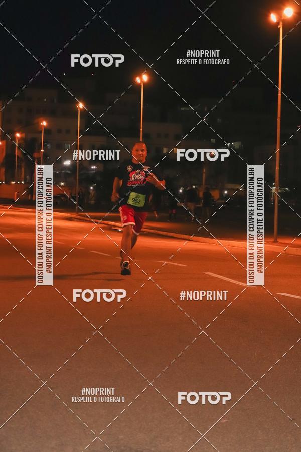 Buy your photos of the event1 Corrida Noturna Super 17 - Etapa Mogi das Cruzes on Fotop