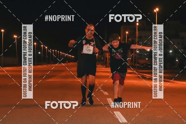 Buy your photos of the event1 Corrida Noturna Super 17 - Etapa Mogi das Cruzes on Fotop