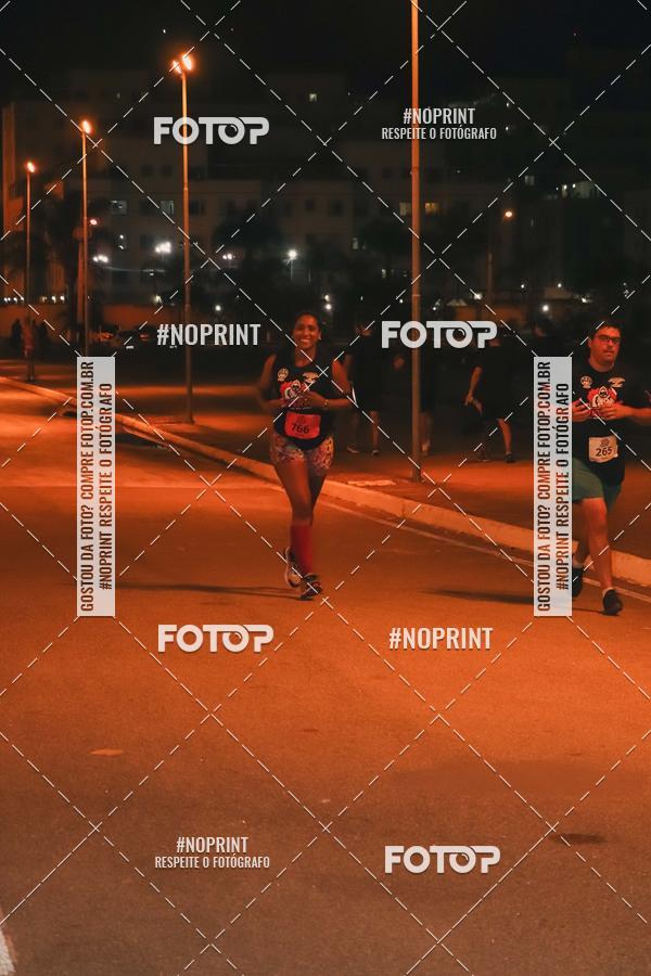 Buy your photos of the event1 Corrida Noturna Super 17 - Etapa Mogi das Cruzes on Fotop