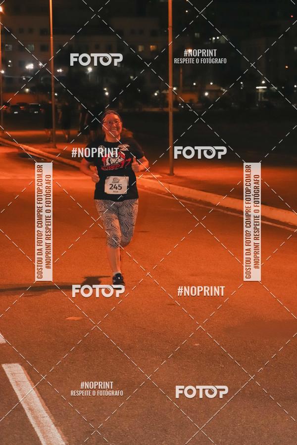 Buy your photos of the event1 Corrida Noturna Super 17 - Etapa Mogi das Cruzes on Fotop