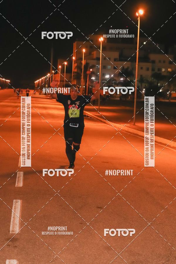 Buy your photos of the event1 Corrida Noturna Super 17 - Etapa Mogi das Cruzes on Fotop