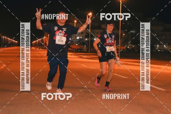 Buy your photos of the event1 Corrida Noturna Super 17 - Etapa Mogi das Cruzes on Fotop