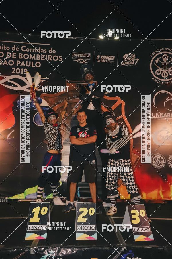 Buy your photos of the event1 Corrida Noturna Super 17 - Etapa Mogi das Cruzes on Fotop