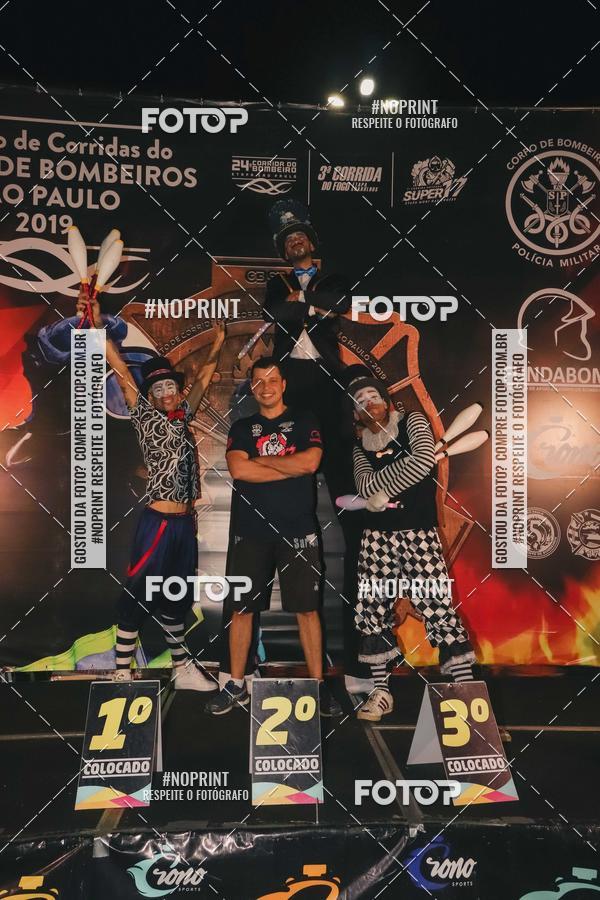 Buy your photos of the event1 Corrida Noturna Super 17 - Etapa Mogi das Cruzes on Fotop