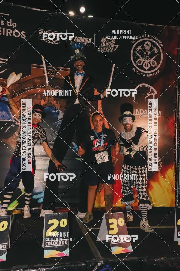 Buy your photos of the event1 Corrida Noturna Super 17 - Etapa Mogi das Cruzes on Fotop