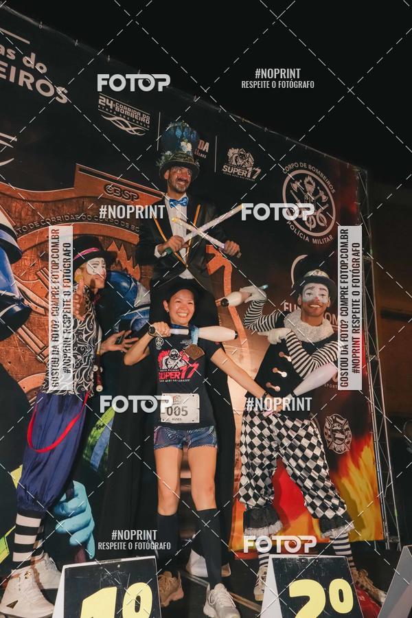 Buy your photos of the event1 Corrida Noturna Super 17 - Etapa Mogi das Cruzes on Fotop