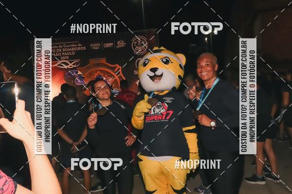 Buy your photos of the event1 Corrida Noturna Super 17 - Etapa Mogi das Cruzes on Fotop