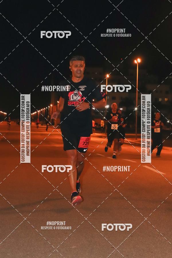 Buy your photos of the event1 Corrida Noturna Super 17 - Etapa Mogi das Cruzes on Fotop