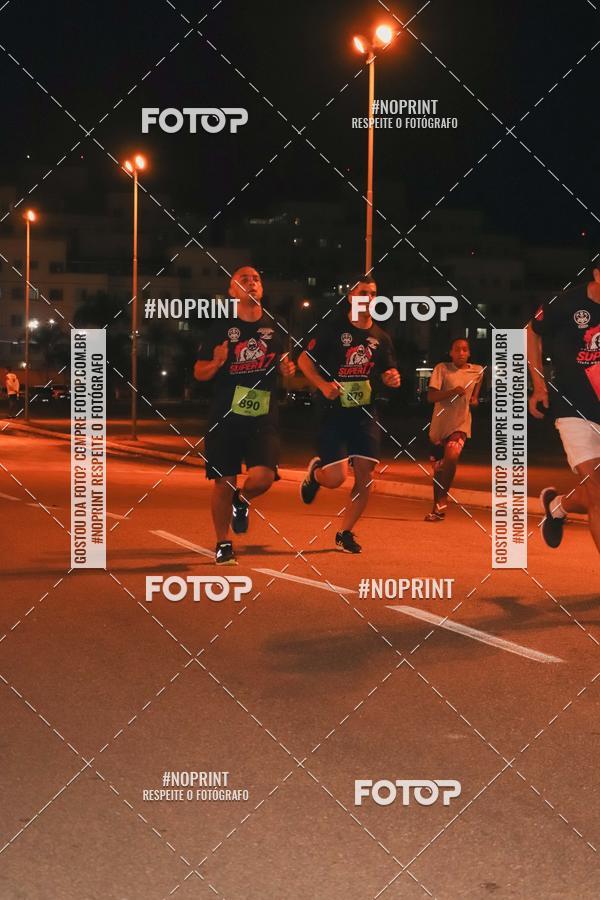 Buy your photos of the event1 Corrida Noturna Super 17 - Etapa Mogi das Cruzes on Fotop