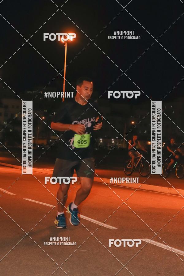 Buy your photos of the event1 Corrida Noturna Super 17 - Etapa Mogi das Cruzes on Fotop