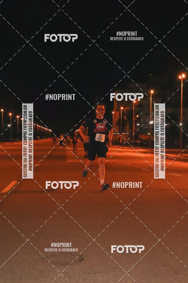 Buy your photos of the event1 Corrida Noturna Super 17 - Etapa Mogi das Cruzes on Fotop