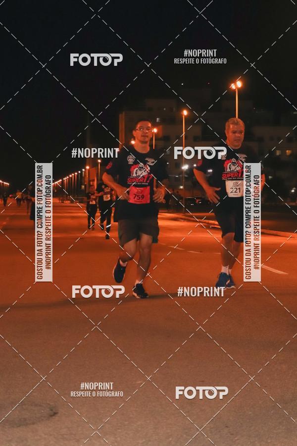 Buy your photos of the event1 Corrida Noturna Super 17 - Etapa Mogi das Cruzes on Fotop