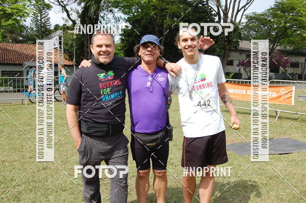 Buy your photos of the eventRunning For Animals on Fotop