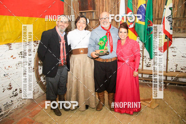 Compre as suas fotos do eventoFormatura do CTG Tropeiro das Coxilhas no Fotop