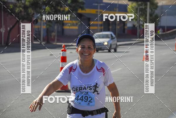 Buy your photos of the eventMaratona e Meia Maratona das Gerais on Fotop