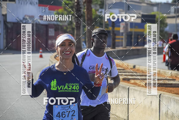 Buy your photos of the eventMaratona e Meia Maratona das Gerais on Fotop