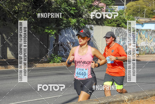 Buy your photos of the eventMaratona e Meia Maratona das Gerais on Fotop
