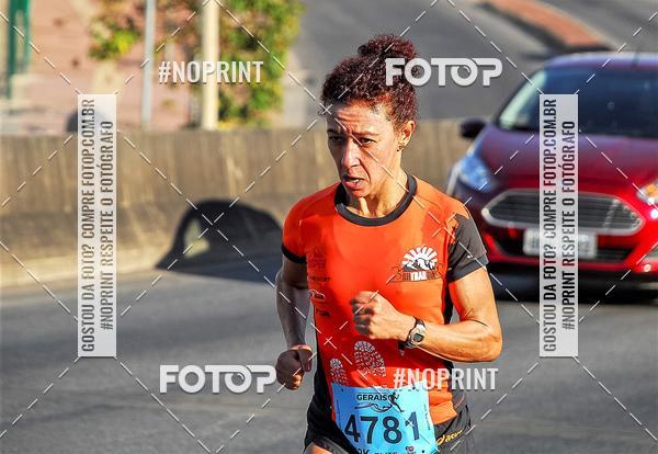Buy your photos of the eventMaratona e Meia Maratona das Gerais on Fotop