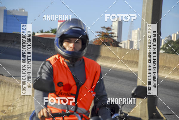Buy your photos of the eventMaratona e Meia Maratona das Gerais on Fotop