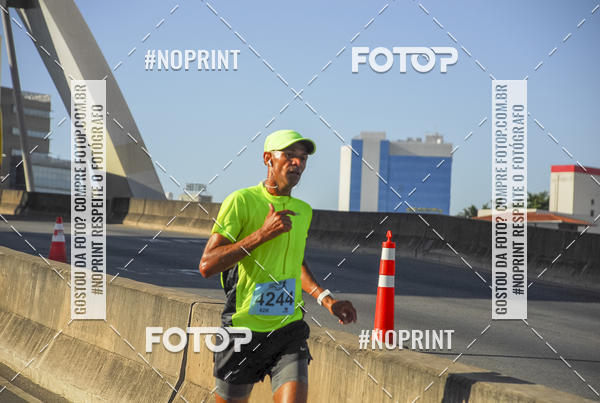 Buy your photos of the eventMaratona e Meia Maratona das Gerais on Fotop