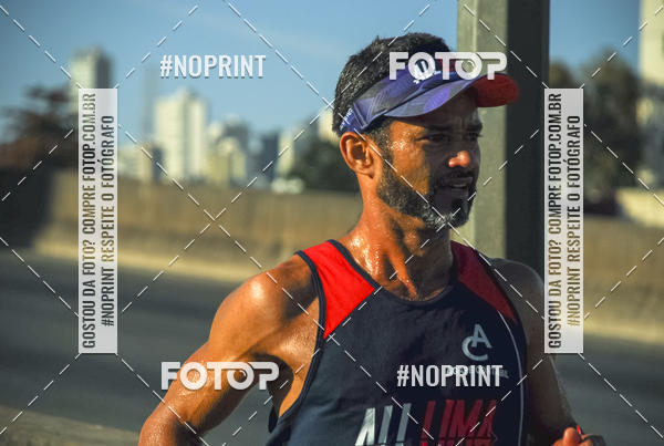 Buy your photos of the eventMaratona e Meia Maratona das Gerais on Fotop