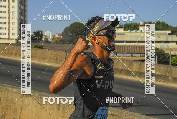 Buy your photos of the eventMaratona e Meia Maratona das Gerais on Fotop