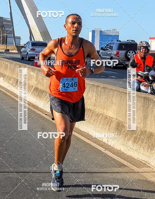 Buy your photos of the eventMaratona e Meia Maratona das Gerais on Fotop