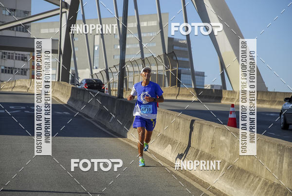 Buy your photos of the eventMaratona e Meia Maratona das Gerais on Fotop