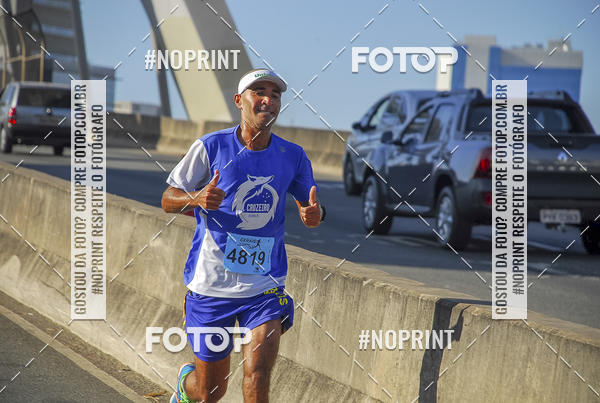 Buy your photos of the eventMaratona e Meia Maratona das Gerais on Fotop