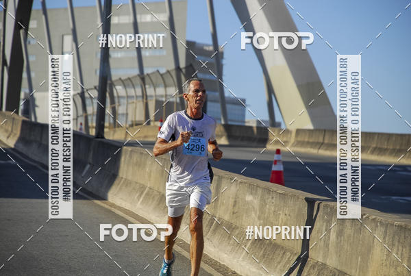 Buy your photos of the eventMaratona e Meia Maratona das Gerais on Fotop