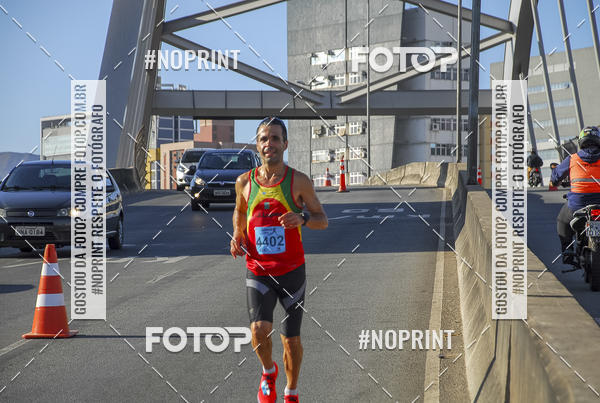 Buy your photos of the eventMaratona e Meia Maratona das Gerais on Fotop