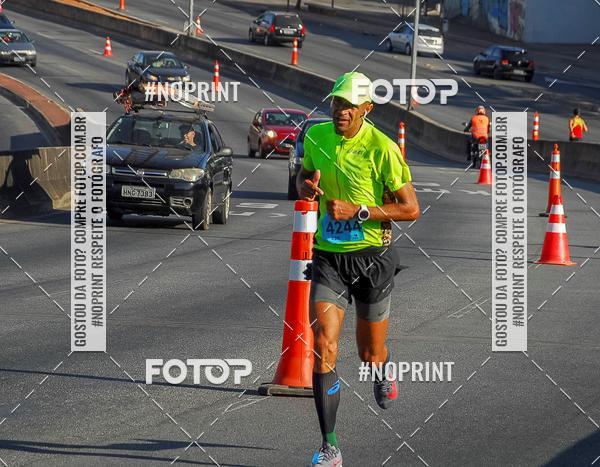 Buy your photos of the eventMaratona e Meia Maratona das Gerais on Fotop