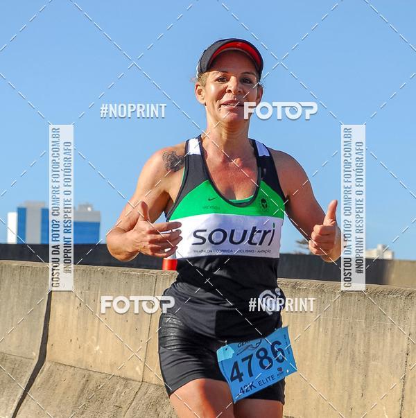 Buy your photos of the eventMaratona e Meia Maratona das Gerais on Fotop