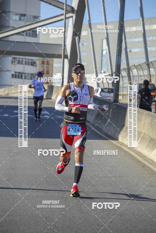Buy your photos of the eventMaratona e Meia Maratona das Gerais on Fotop