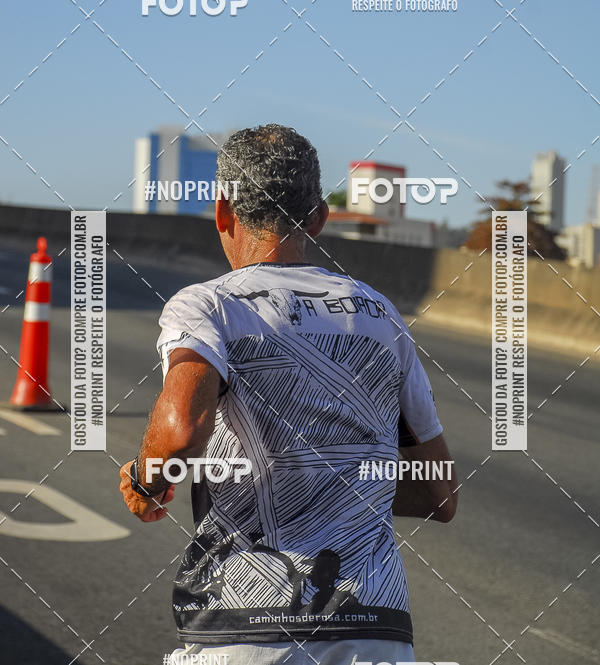 Buy your photos of the eventMaratona e Meia Maratona das Gerais on Fotop
