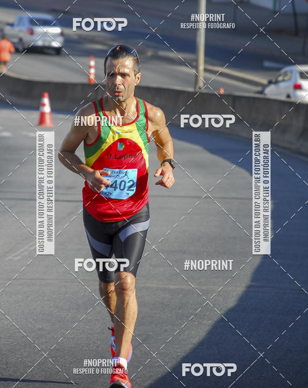Buy your photos of the eventMaratona e Meia Maratona das Gerais on Fotop
